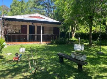 Casa · 116m² · 4 Ambientes · 1 Cochera · Casa en Venta en 20 de Junio 4 Amb en Lote Propio