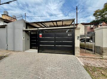 Casa · 125m² · 3 Ambientes · 2 Cocheras · Venta de Casa 3 Ambientes con Pileta en Muñiz - Apta Crédito