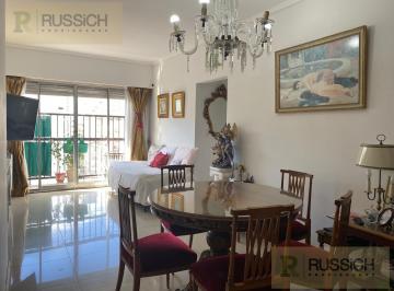 Departamento · 64m² · 2 Ambientes · Departamento en Venta 2 Ambientes con Dependecia de Servicio y Balcon a La Calle