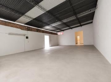 Depósito · 250m² · 6 Ambientes · 4 Cocheras · Alquiler Depósito Galpon 330 m² - Excelente Ubicación