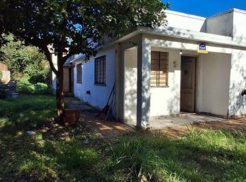 Casa · 95m² · 5 Ambientes · 1 Cochera · Casa en Venta Jose C Paz B° Altube, Depto en Fondo