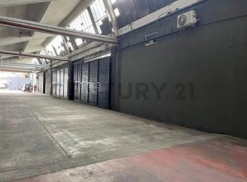 Bodega-Galpón · 245m² · 1 Ambiente · Depósito en Alquiler – Carlos María de Alvear 1200, Florida Oeste, Vicente López