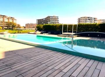 Piscina vista lago · Departamento en Alquiler en Yoo Nordelta, Nordelta, Tigre
