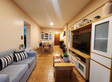 Departamento de 3 ambientes, Floresta · Venta Departamento 3 Ambientes Contrafrente Floresta Cochera