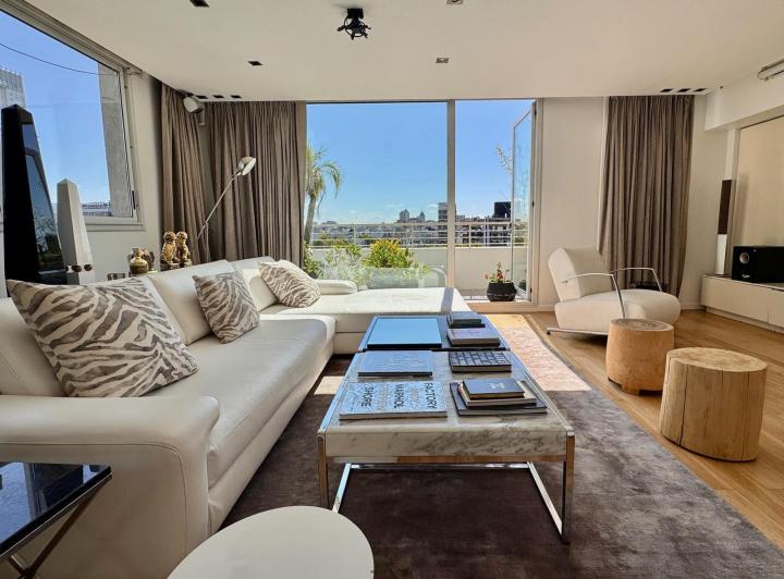 Departamento · 180m² · 4 Ambientes · 3 Cocheras