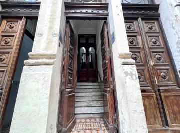 Hotel · 223m² · 20 Ambientes · Venta - Edificio Tipo PH con Habilitación Para Hotel - Monserrat - un Clásico Imperdible