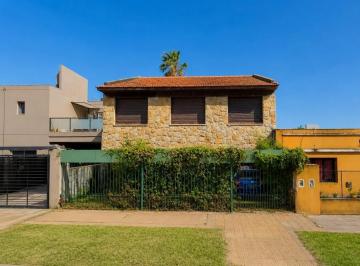 Terreno · 202m² · 3 Ambientes · 1 Cochera · Venta Terreno 10 X 35 Zona Multifamiliar