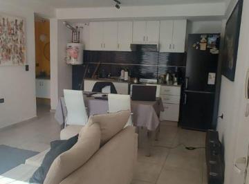 Departamento de 2 ambientes, San Vicente · Vendo Dpto. 1 Dorm. Planta Baja C/ Cochera – B° San Vicente