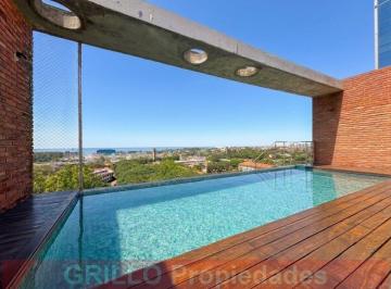Departamento de 2 ambientes, Saavedra · Av del Libertador 8460. Departamento 2 Ambientes Muy Amplio. Vista Al Río. Pileta. Cochera