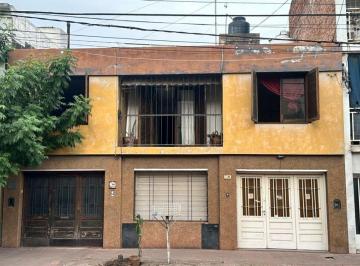 PH de 7 ambientes, Córdoba · Oportunidad Venta Casa Planta Alta 3 Dorm. - 3 Baños - Cochera - Patio - Alto Alberdi.