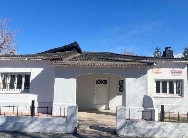 Casa · 124m² · 5 Ambientes · 1 Cochera