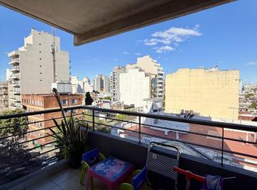 Departamento · 42m² · 2 Ambientes · Departamento 2 Amb con Balcón Al Frente y Baulera - Amenities