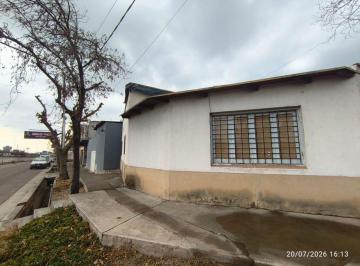 Casa de 4 ambientes, Dorrego · Oportunidad - Casa en Venta en Dorrego - 140 m² Totales - Ubicación Estratégica