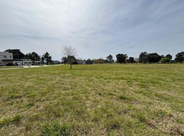 Terreno · 1101m² · Lote en Venta en Mirabosques Cardales, Uf 25
