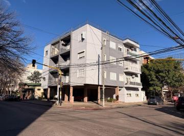 Departamento de 3 ambientes, Morón · Departamento 3 Ambientes con Cochera en Castelar