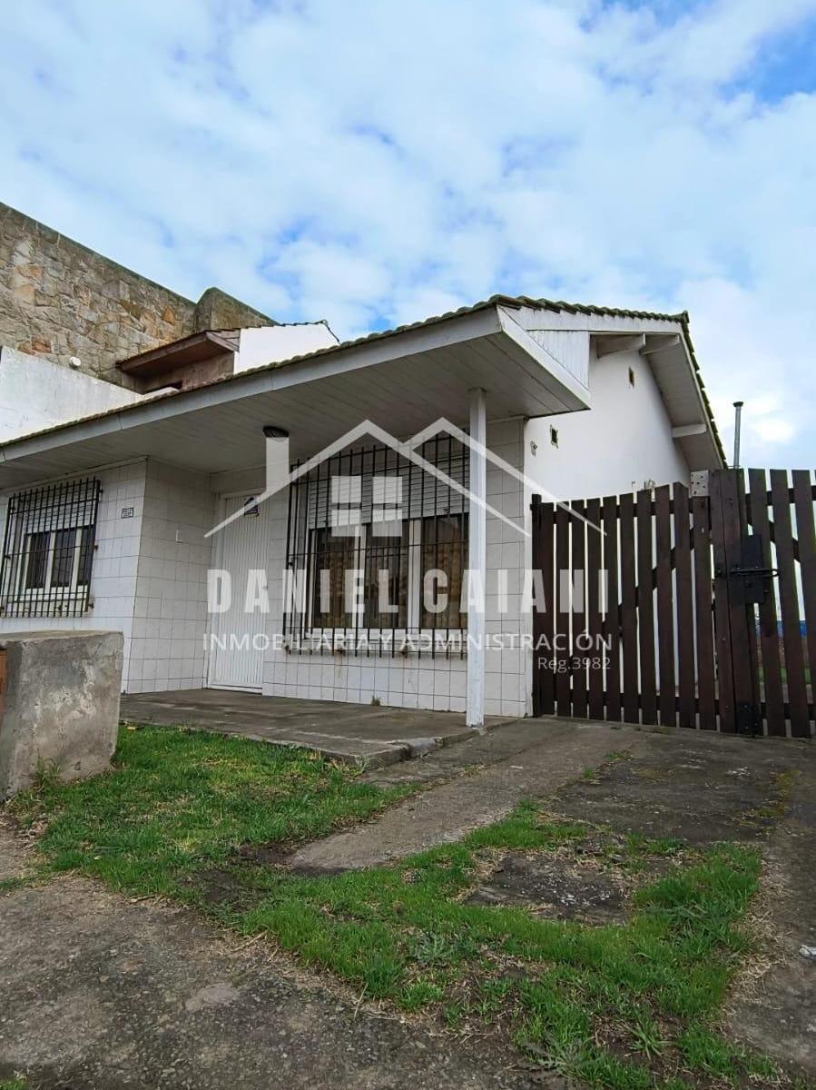 Casa 3 amb, 300m² en Alfar, a una cuadra del mar