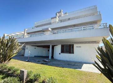 Departamento · 100m² · 5 Ambientes · 1 Cochera · Triplex en Alquiler Pinamar Centro Playa (Linea de Mar Norte)