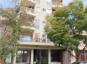 Departamento de 2 ambientes, Villa Pueyrredón · Departamento 2 Ambientes con Cochera