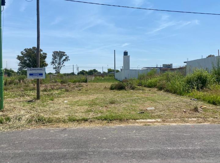 Terreno · 236m²