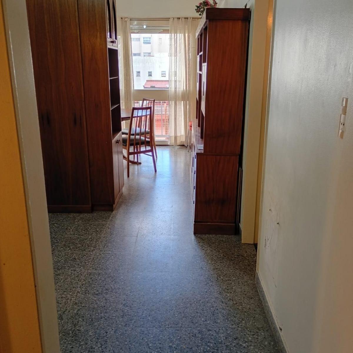 Alquiler 24 meses departamento 1 ambiente A la calle con balcón francés