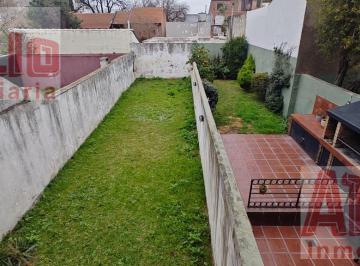 PH · 191m² · 7 Ambientes · 3 Cocheras · Venta Saavedra PH Casa Duplex Apta Cred Parque Gge 3autos 5 Dormit M/metrobus