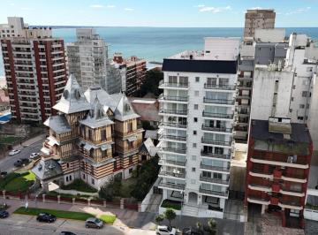 Departamento · 70m² · 3 Ambientes · 1 Cochera · Depto de Tres Ambientes Varese