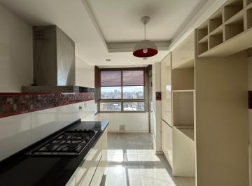 Departamento · 150m² · 6 Ambientes · 1 Cochera · Venta Departamento en Centro 4 Dorm. y Oficina