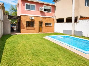 Casa · 75m² · 5 Ambientes · 3 Cocheras · Casa en Venta en El Talar