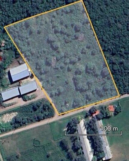 Terreno · 600m²