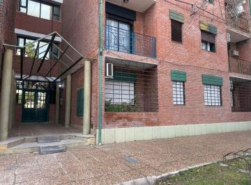 Departamento · 54m² · 3 Ambientes · Departamento en Venta Reconquista Céntrico