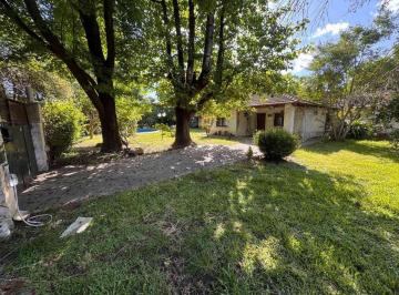 Quinta vacacional · 176m² · 3 Dormitorios · 3 Cocheras · Venta Quinta 4 Ambientes Tortuguitas Pileta