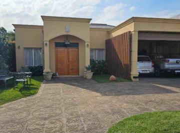 Casa · 185m² · 4 Ambientes · 2 Cocheras · Venta Casa 4 Amb en Pb Haras Maria Victoria Moreno