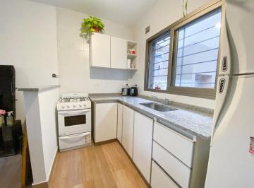 Casa · 80m² · 3 Ambientes · Venta Duplex 3 Amb C/parque y Cochera Ituzaingo