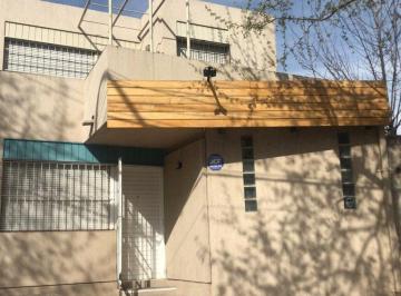 Casa · 82m² · 4 Ambientes · Dpto en Calle Pellegrini 236 Ciudad