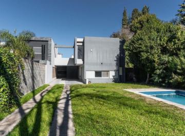 Casa · 165m² · 4 Ambientes · 1 Cochera · Venta Casa a Estrenar Pueblo Esther