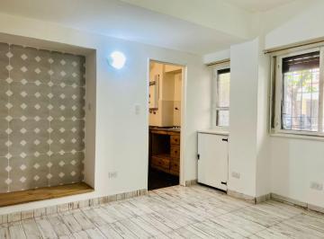 Departamento · 27m² · 1 Ambiente · Alquiler PH 1 Ambiente Nuñez Entrada Independiente