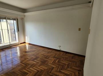 Departamento · 48m² · 3 Ambientes · Dpto 3 Ambiente, 2 Balcón Exc. Ubicación Todo Luz