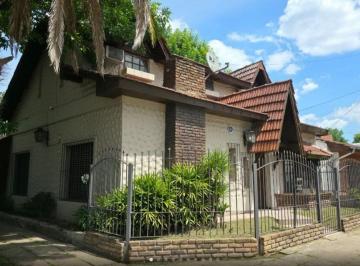 Casa · 170m² · 4 Ambientes · 2 Cocheras · Venta Casa 4 Amb. Parque/pileta/cochera Ituzaingo