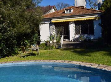 Casa · 220m² · 6 Ambientes · 2 Cocheras · Venta Casa 6 Ambientes Vicente Lopez con Parque