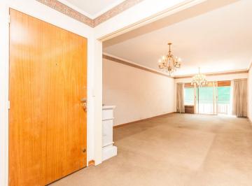Departamento · 156m² · 6 Ambientes · 1 Cochera · Venta Departamento. Lanus O. 5 Amb. Coch. A. credito