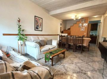 PH · 150m² · 4 Ambientes · Venta Casa 4 Ambientes Jardin Cochera - Laferrere
