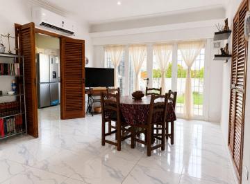 Casa · 105m² · 3 Ambientes · 1 Cochera · Chalet 3 Ambientes Playa Serena - Apto Crédito