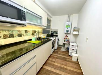 Departamento · 40m² · 2 Ambientes · Departamento 2 Amb Venta en Monte Castro Reciclado