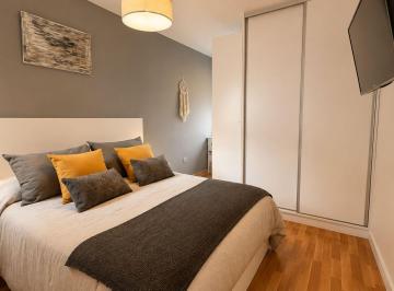 Departamento · 90m² · 4 Ambientes · Venta Depto 4 Amb Bernal Centro