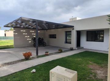 Casa · 125m² · 3 Ambientes · 2 Cocheras · Casa a La Venta en Barrio Sol Andino I Guaymallen