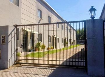 Departamento · 43m² · 2 Ambientes · 1 Cochera · Venta Depto. Duplex 2 Amb. Patio Villa de Mayo