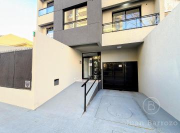 Departamento · 22m² · 1 Cochera · Alquiler Departamento Monoambiente Lomas de Zamora