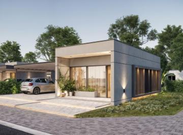 Casa · 145m² · 4 Ambientes · 2 Cocheras · Venta Hermosa Casa en Alba de Tanqay