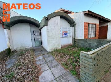 Casa de 3 ambientes, Mar del Tuyú · Venta Mar del Tuyú Casa Semi Independiente Al Frente a 200 m del Mar