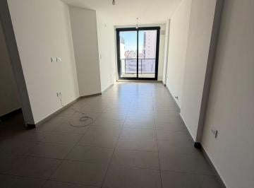Departamento de 2 ambientes Alquiler $ 750.000 · Betania Urbano: Deptartamento 1 Dormitorio - Balcon